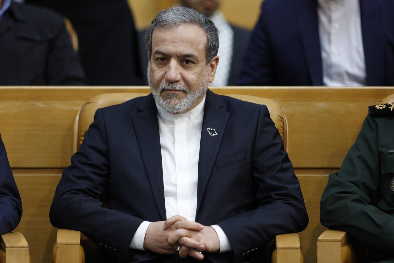 واکنش کاربران خارجی در فضای مجازی به پیشنهاد عراقچی/ اسرائیلیها را به مریخ بفرستید