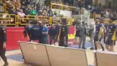 جنجال و درگیری بازیکنان تیم والیبال شهرداری ارومیه در گرگان