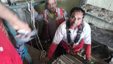 نجات یک بانوی ۳۳ ساله از عمق چاه ۲۰ متری در شهر بمپور