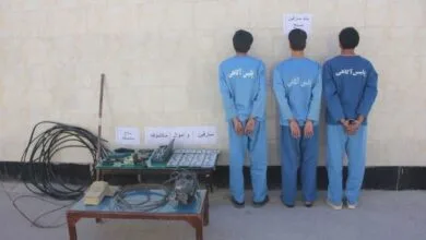 سارقان مسلح سیم برق در تنگستان دستگیر شدند سارقان مسلح سیم برق در تنگستان دستگیر شدند